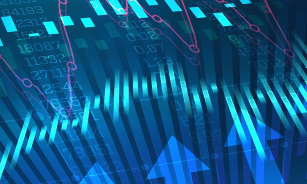 Apple’s Tim Cook Sees an Opportunity in Nike Pullback