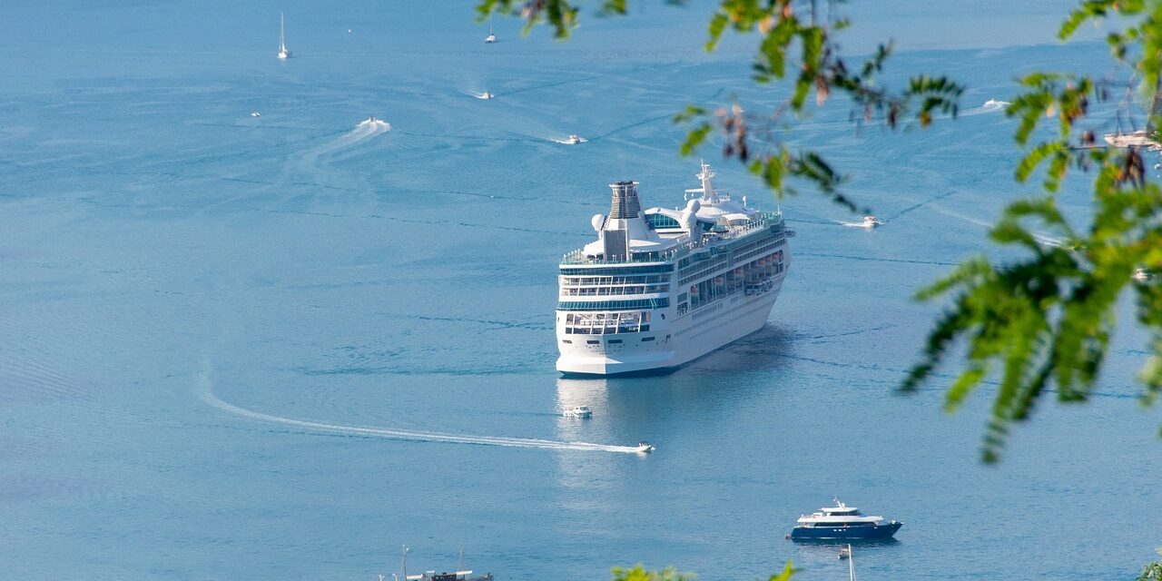This Cruise Stock Is Sinking